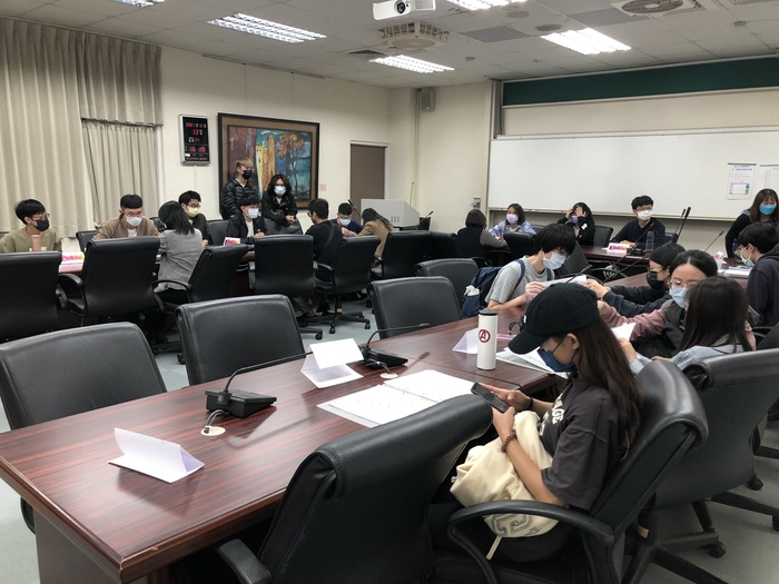 110學年度大三檔案評量發表會2021.12.13圖片