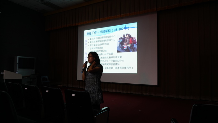 107.10.15超越自己知性與感性的昇華 系周會 莊瑞君老師圖片
