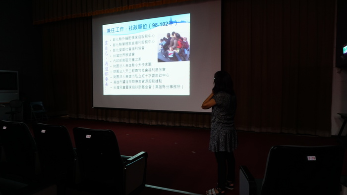 107.10.15超越自己知性與感性的昇華 系周會 莊瑞君老師圖片