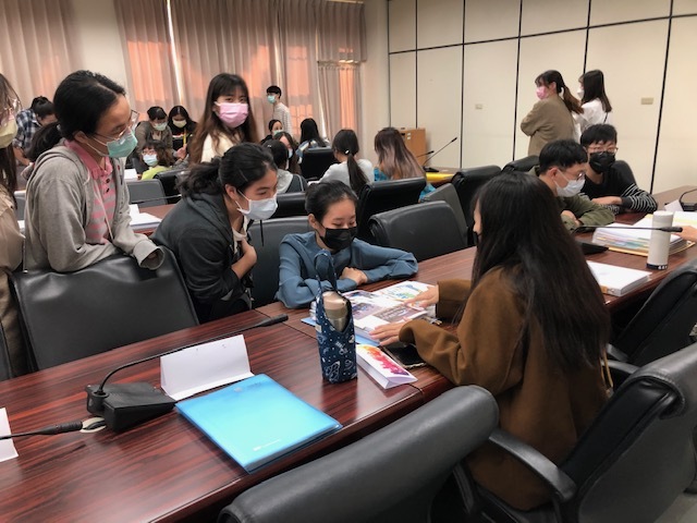 110學年度大四檔案評量發表會2021.12.6圖片